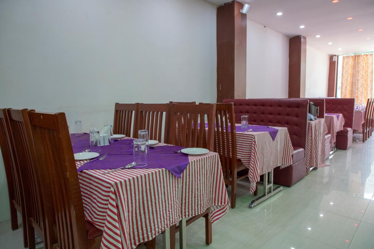 Oyo 11346 Hotel Tazz Odisha 부바네스 외부 사진